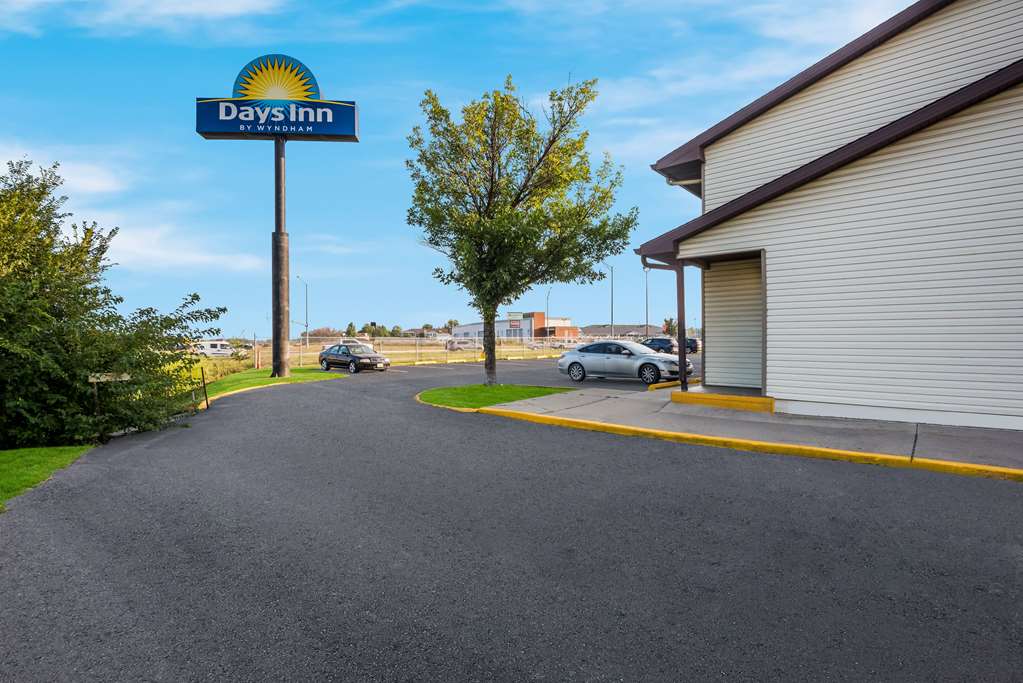 Days Inn by Wyndham Ankeny Des Moines - photo 5
