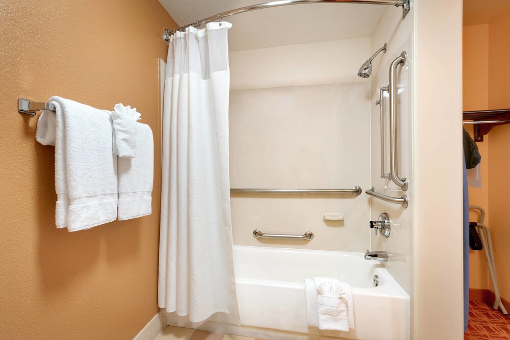 Fairfield Inn Provo - photo 11