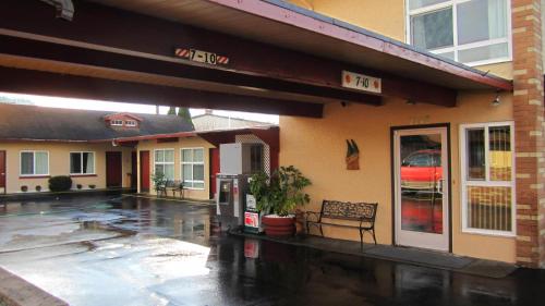 Fir Grove Motel - photo 25
