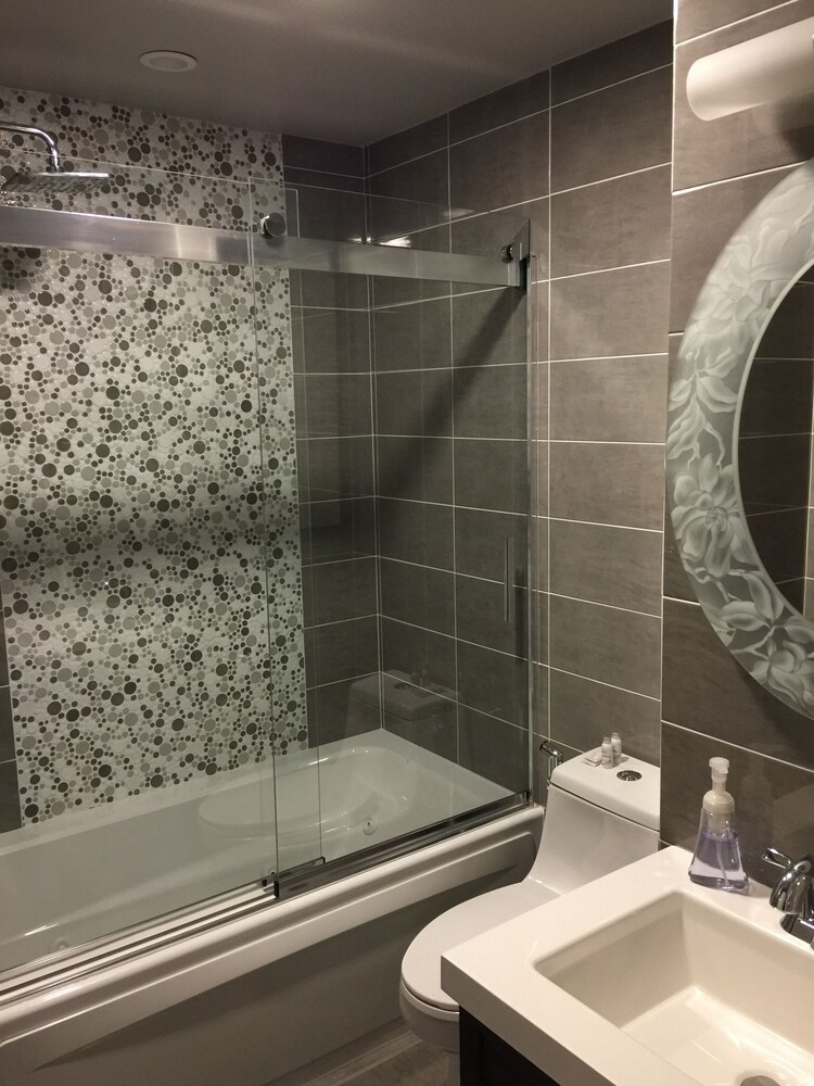 Admiral Weaver Inn - photo 23