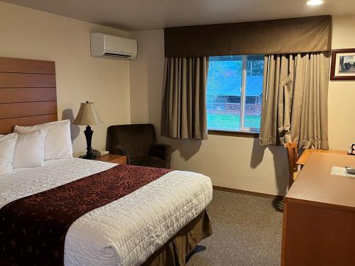 Seasons Motel - photo 4