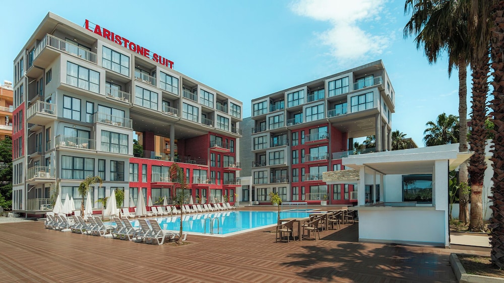 Evin Park Suite — 4-Star Luxury Hotel in Antalya, Turkey