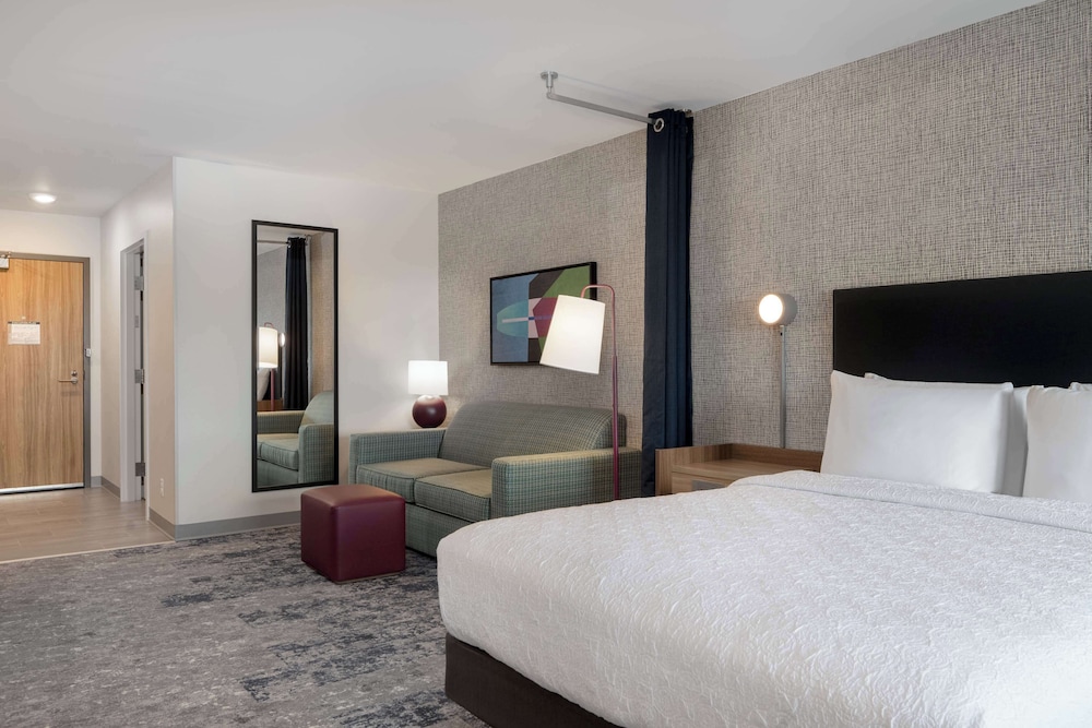 Home2 Suites by Hilton Sheboygan - photo 7