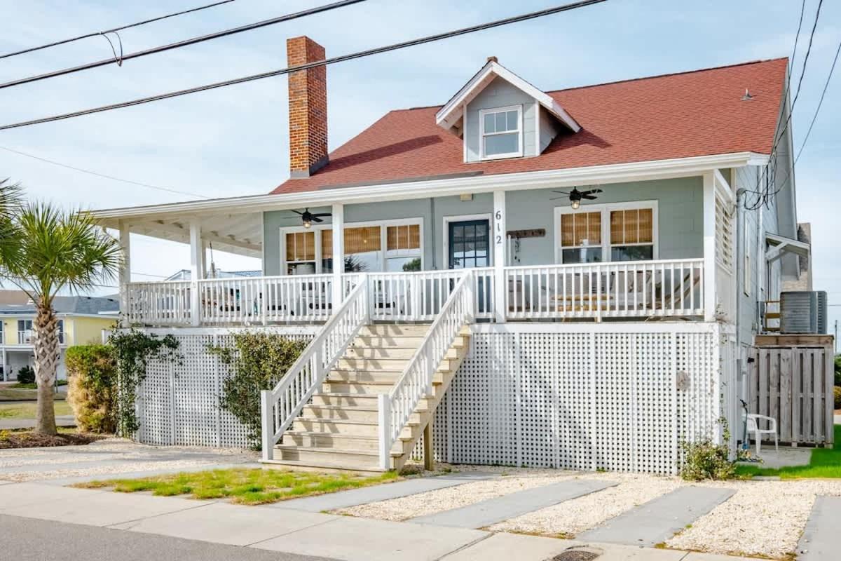 Lumina Cottage 6 Bedrooms kid & dog friendly — 4-Star Luxury Hotel in Wrightsville Beach, United States