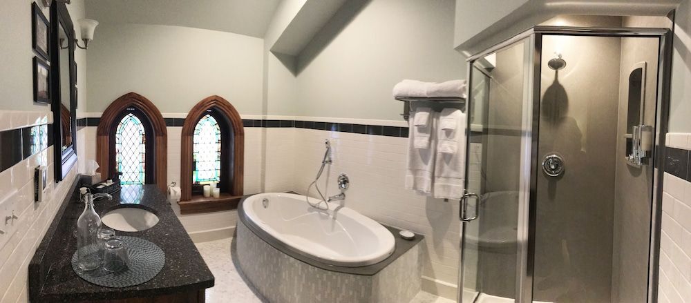 Clifton Heights Inn - photo 9