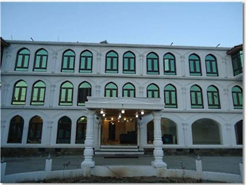 Naqash Residency - last minute hotel in Srinagar