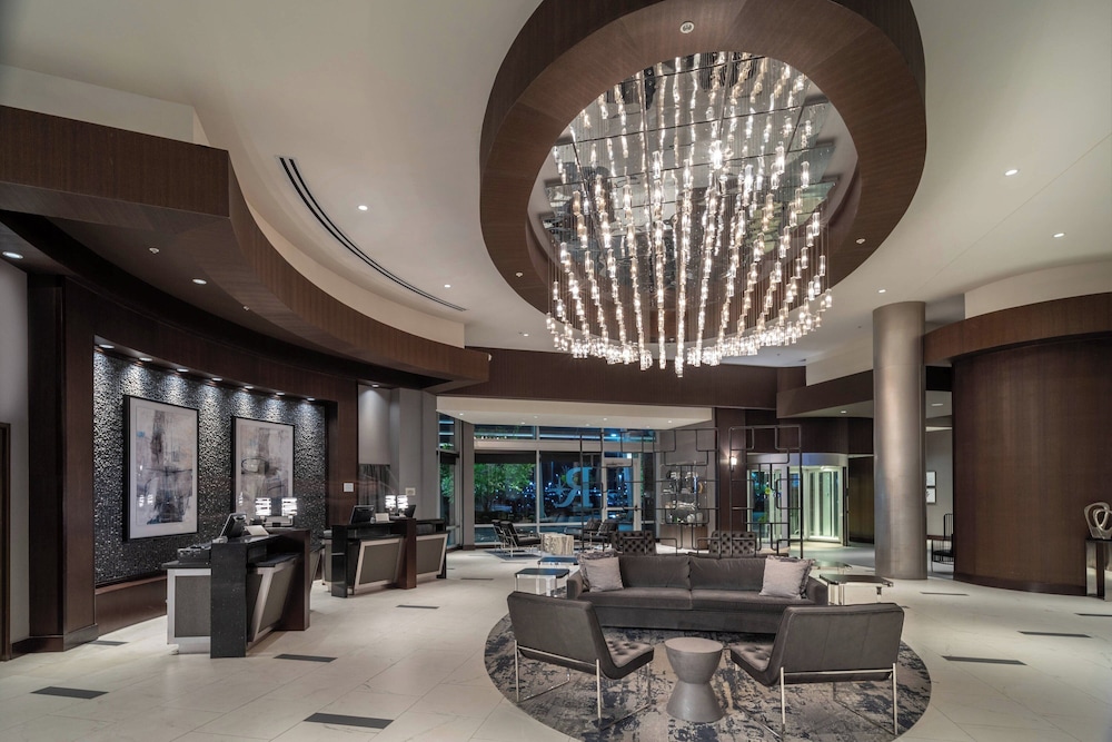Renaissance by Marriott Boston Patriot Place Hotel - photo 6