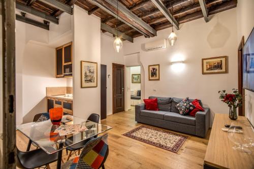 Casa Leonetto — 4-Star Luxury Hotel in Rome, Italy