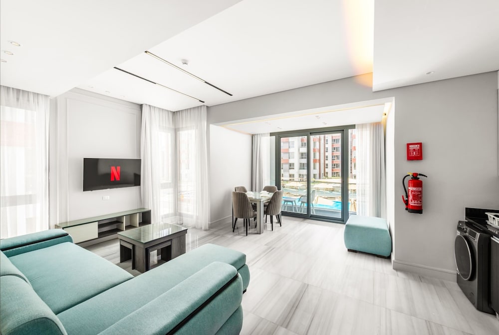 The Axis Luxe Loft 1 BDR Al Jazi New Cairo — 4-Star Luxury Hotel in Cairo, Egypt