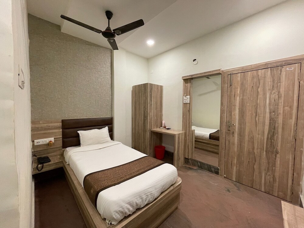 Hotel Royal Embassy — Tinsukia — photo 4