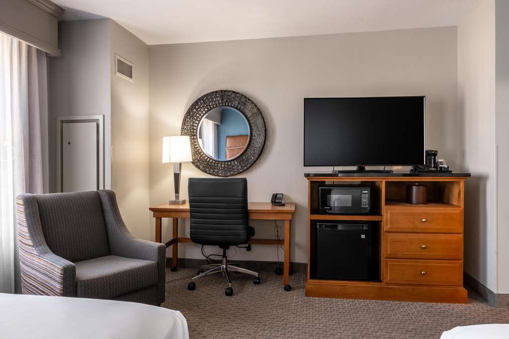 Drury Plaza Hotel Broadview Wichita - photo 70