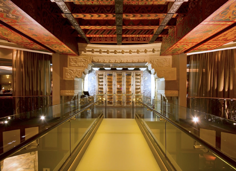 InterContinental Chicago Magnificent Mile by IHG - photo 61
