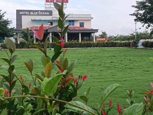 Oyo Hotel Blue Ocean Mnj Resort in Nashik, India