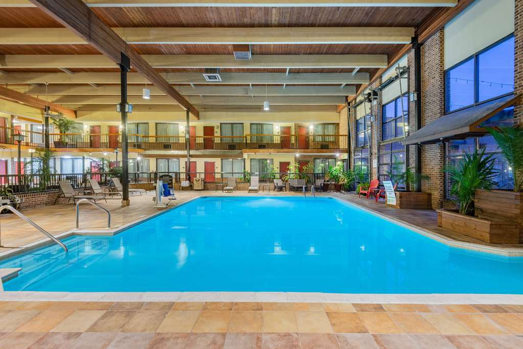 Wyndham Garden York - photo 8