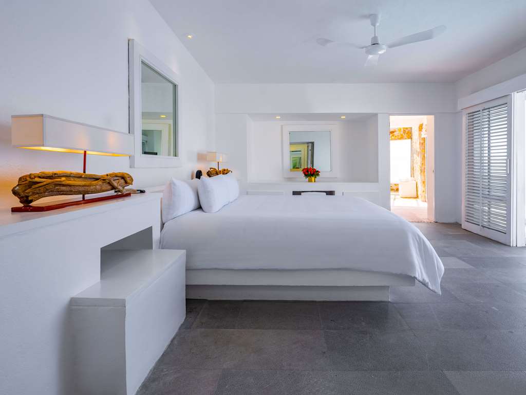 Las Brisas Acapulco Master Suite