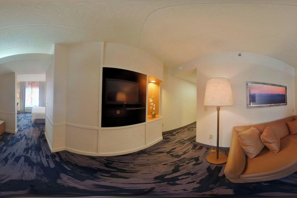 Fairfield Inn & Suites by Marriott Hazleton - photo 14