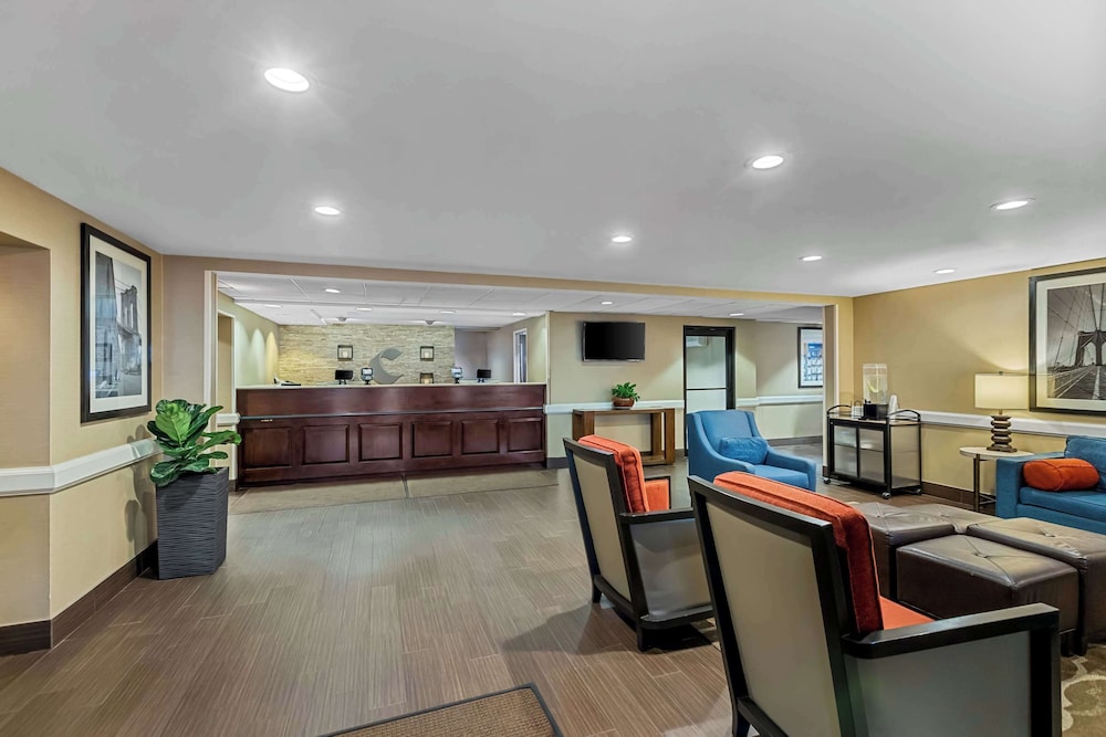 Comfort Inn & Suites Somerset New Brunswick - photo 4