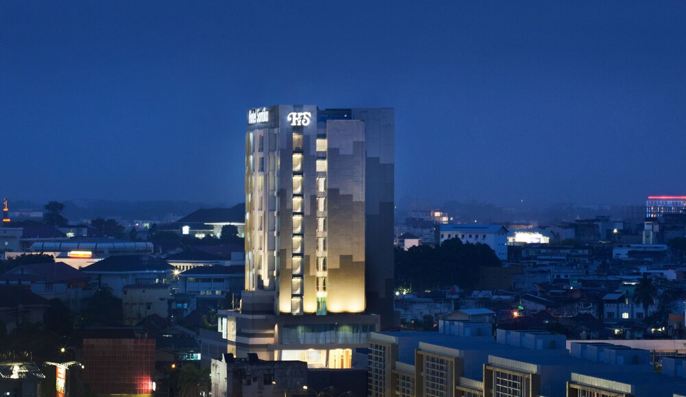 Hotel Santika Radial Palembang in Palembang, Indonesia