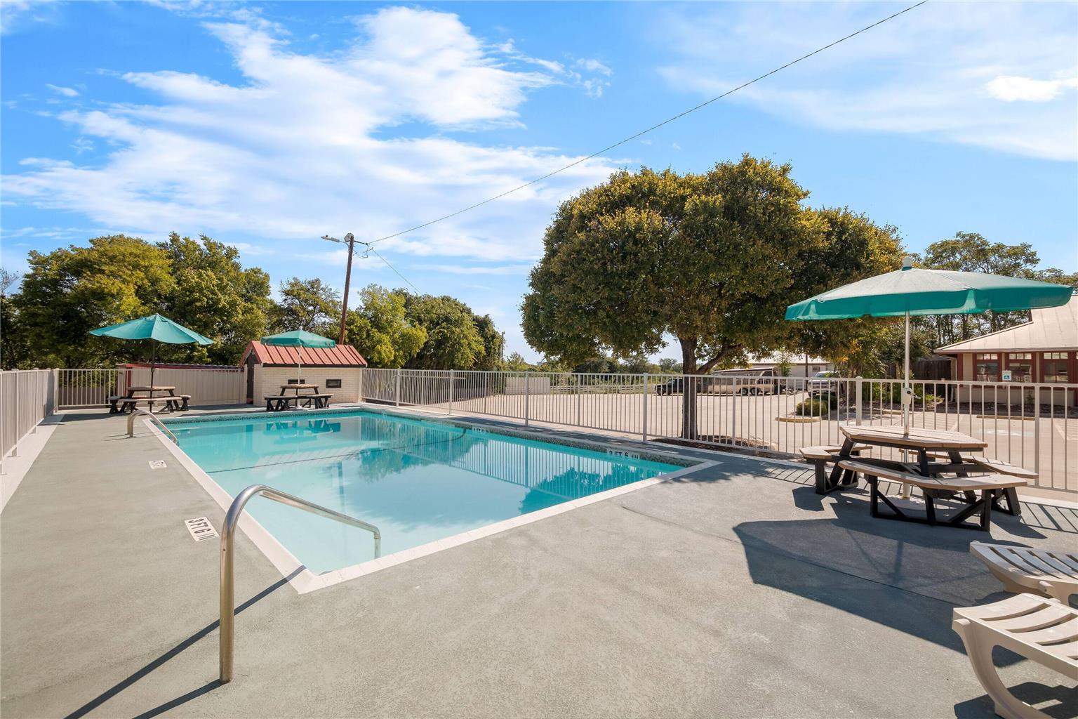 Super 8 by Wyndham Fredericksburg - photo 10