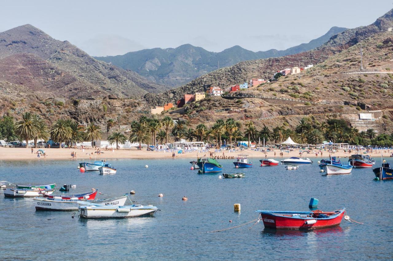 Casa Julia atico vistas playa Las Teresitas — 4-Star Luxury Hotel in Santa Cruz De Tenerife, Spain