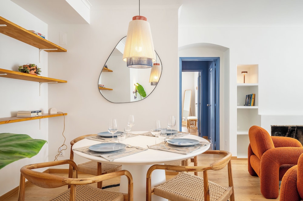 Blue Tide Two Bedroom Apartment — 4-Star Luxury Hotel in Cascais, Portugal