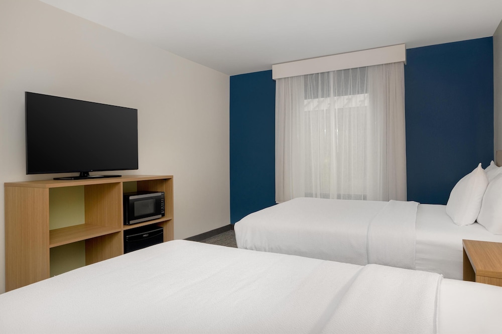 Spark by Hilton Rahway - photo 39