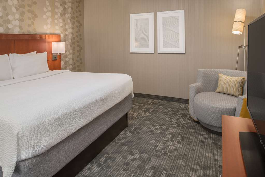 Sonesta Select Seattle Bellevue Redmond - photo 10
