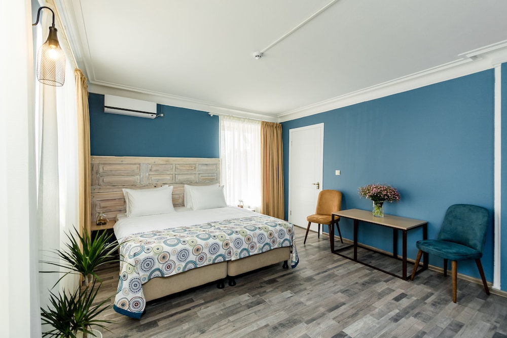 Gvino Minda Hotel