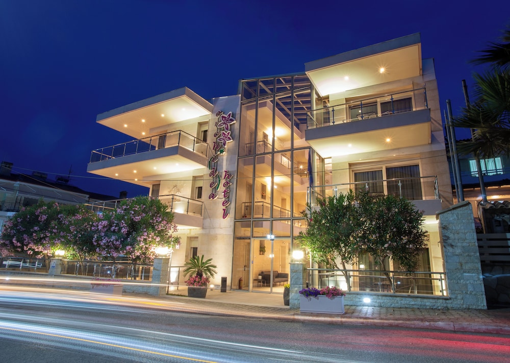 Orchidea Hotel - carbon neutral hotel in Kassandreia