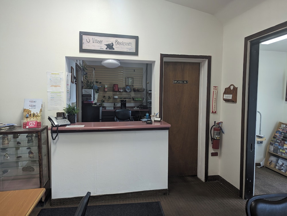 Western Inn - photo 2