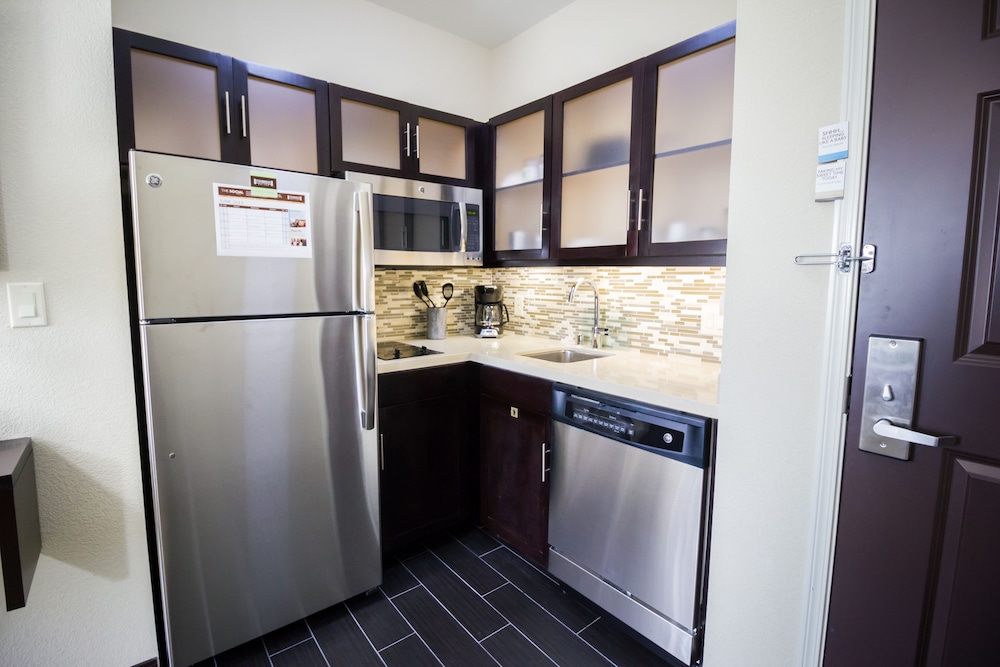 Staybridge Suites Plano North Frisco by IHG - photo 10