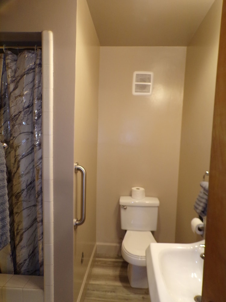 Cypress Tree Motel - photo 87