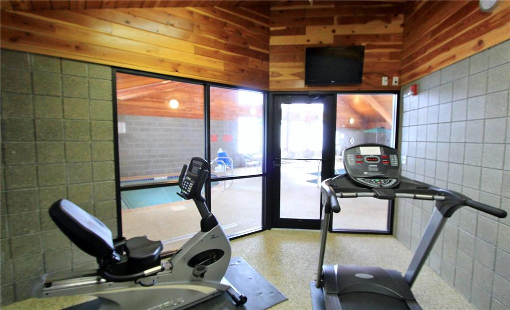 AmericInn by Wyndham Cedar Rapids Airport - photo 8