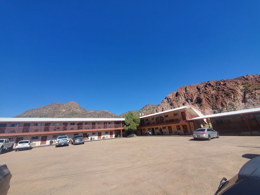 Rode Inn of Clifton - photo 20