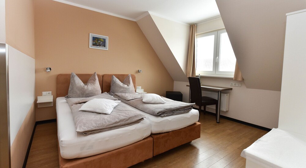 Hotel Garnilo - last minute hotel in Stapelfeld