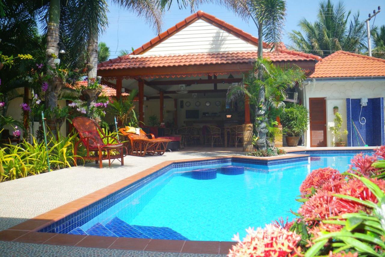 Mountain Beach Retreat in Sam Roi Yot, Thailand