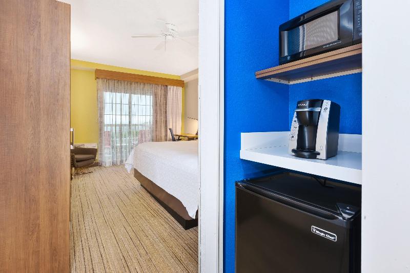 Holiday Inn Express & Suites Petoskey by IHG - photo 71