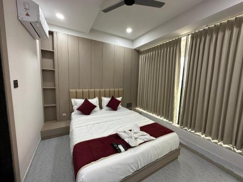 Hotel secure 247 inn in Surat, India