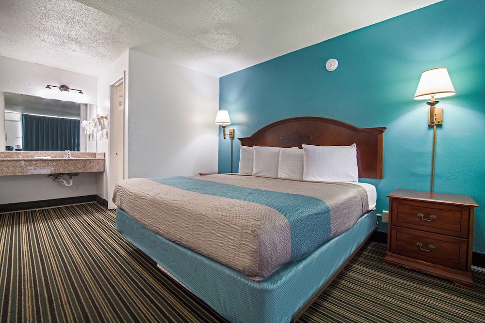 American INN of Orangeburg - photo 34