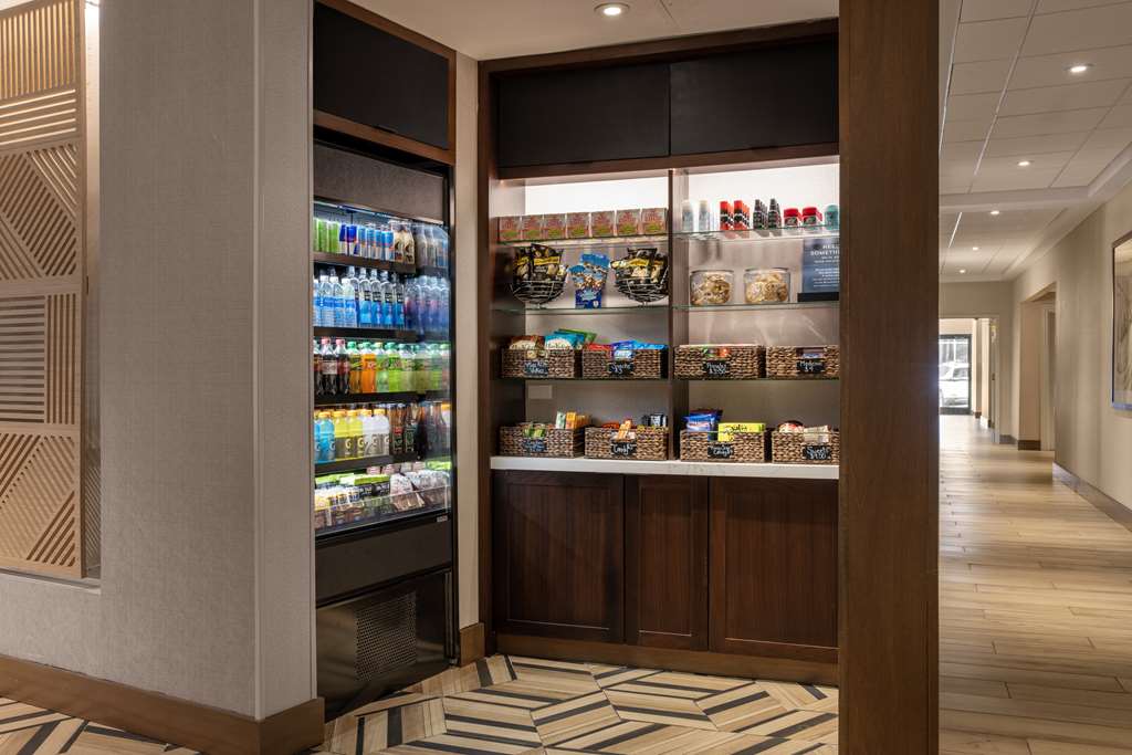 Hyatt Place Tempe Phoenix Airport - featured photo