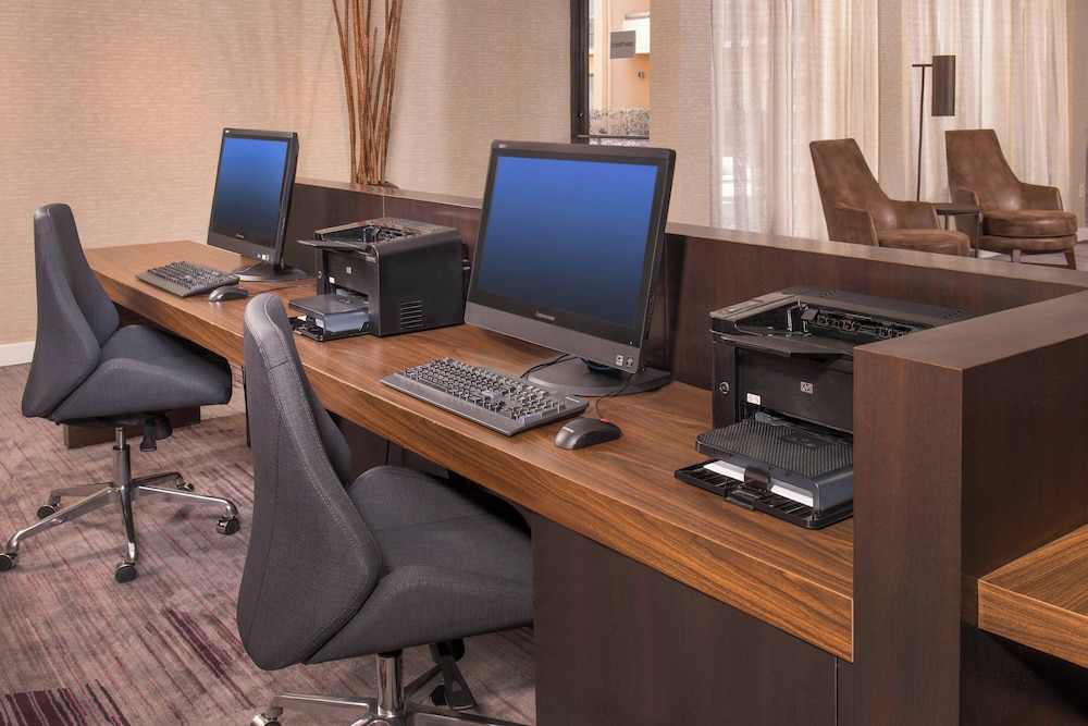 Courtyard by Marriott Washington Dulles Airport Chantilly - photo 17
