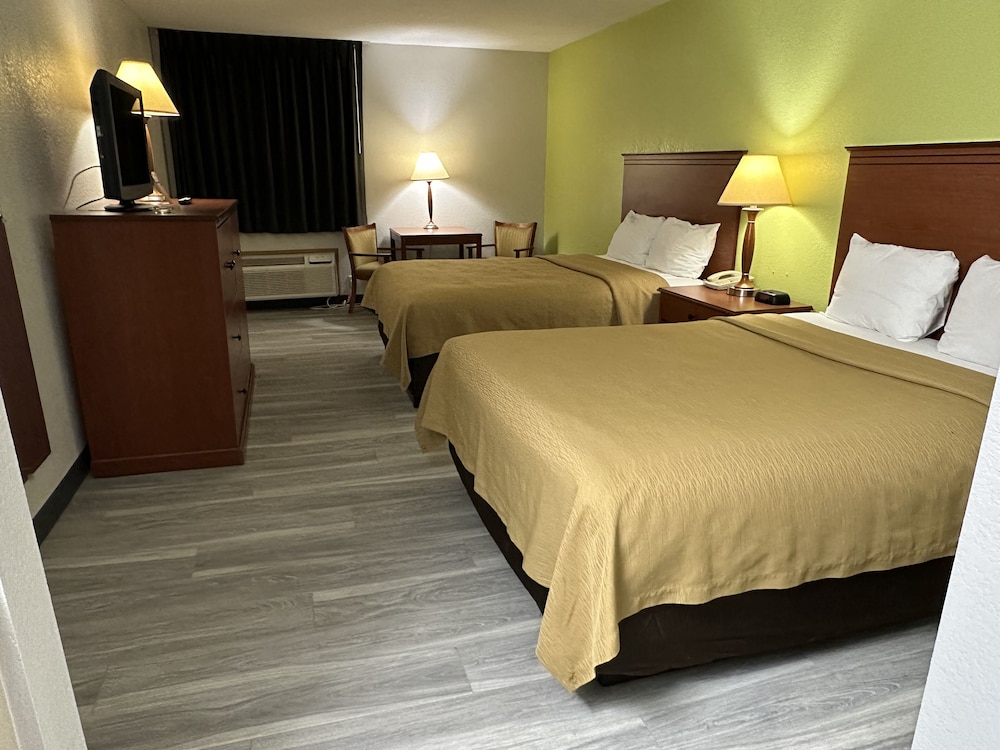 Baymont by Wyndham Omaha SW - photo 19