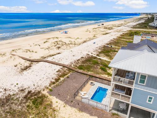 Beach House Sand Castle Hideaway — 4-Star Luxury Hotel in Port Saint Joe, United States