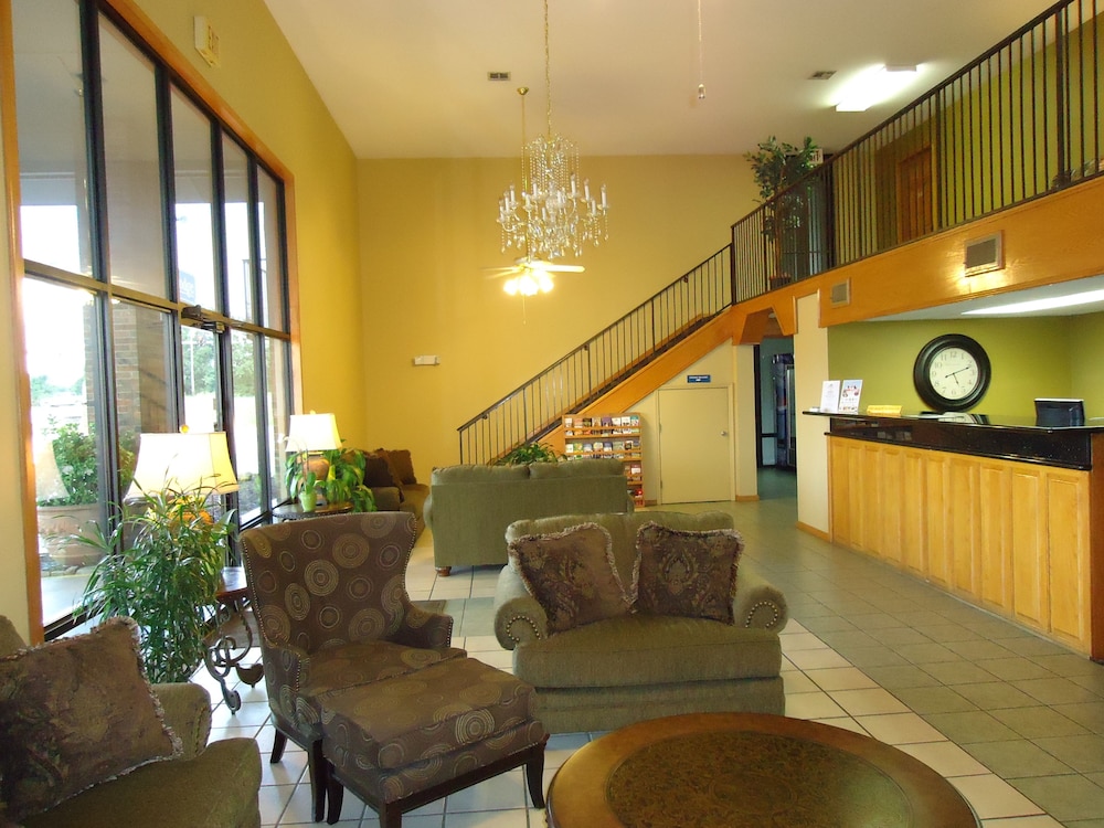 Walnut Inn Roland pet-friendly hotel Roland