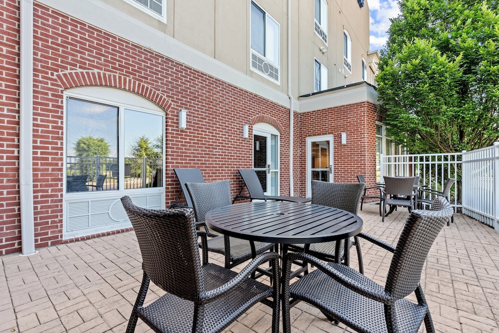 Holiday Inn Express Washington Court House an IHG Hotel - photo 31