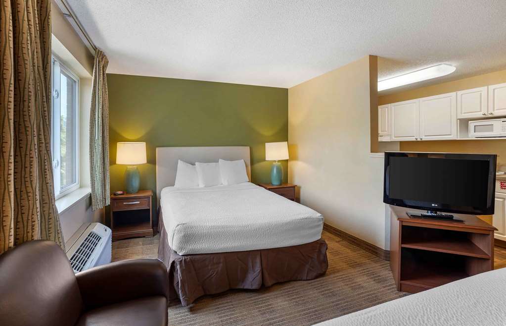 Extended Stay America Suites Mt Laurel Pacilli Place - photo 19