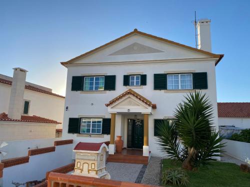 Villa Kethellen — 4-Star Luxury Hotel in Porto Covo, Portugal