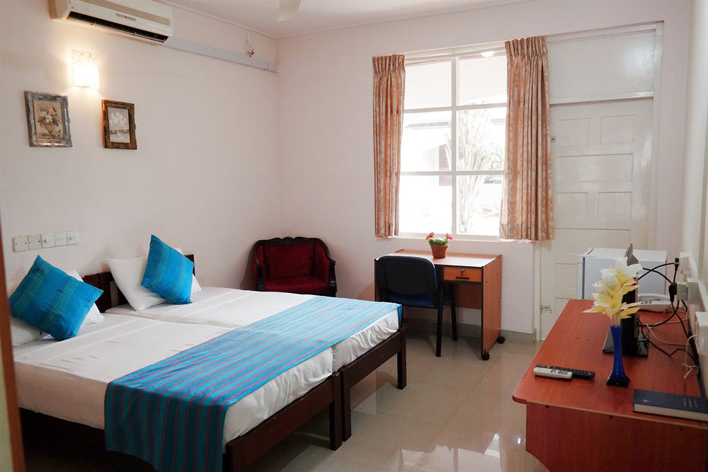 Hotel Honors Club in Negombo, Sri Lanka