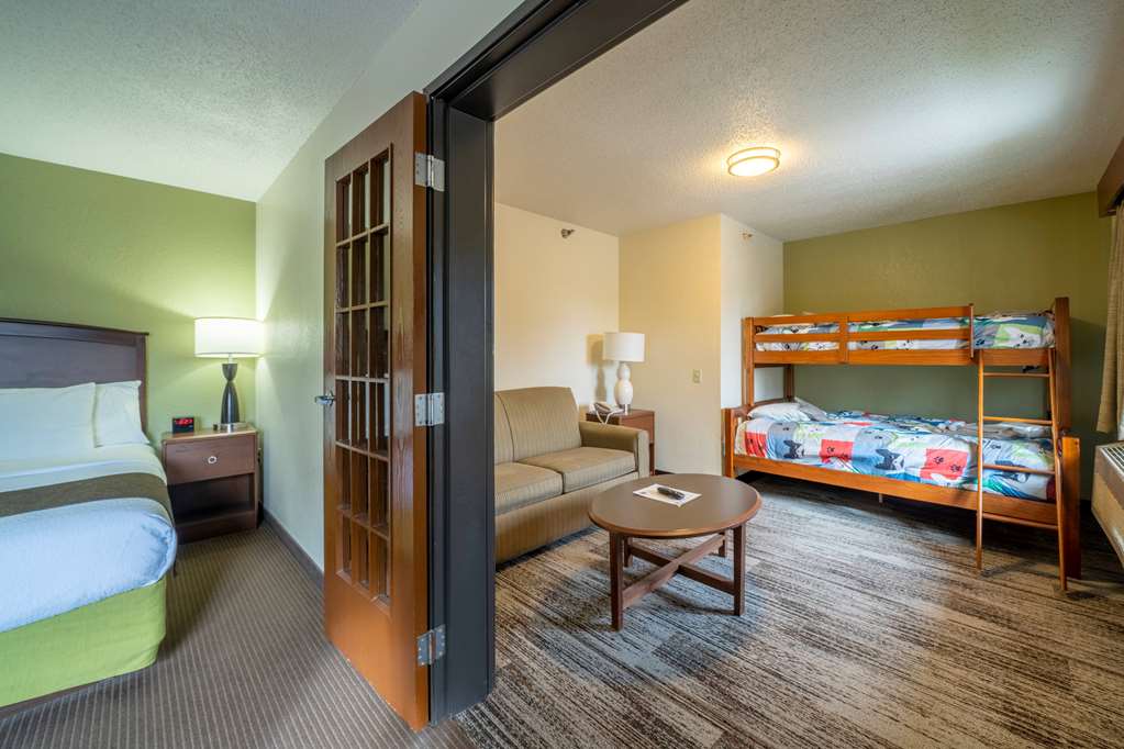 AmericInn by Wyndham Grand Rapids - photo 18