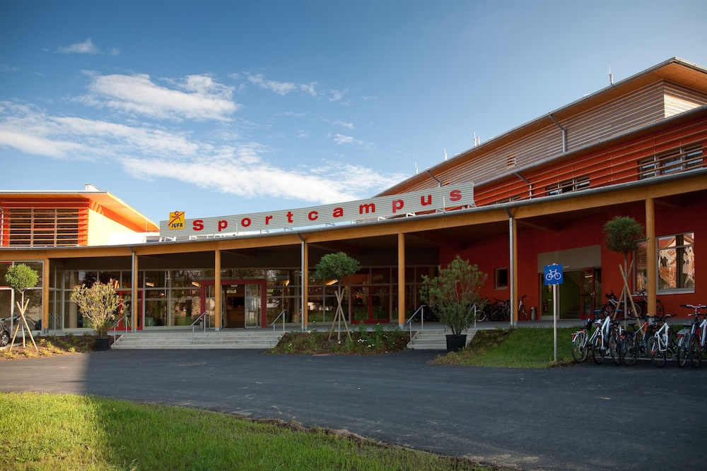 JUFA Hotel Leibnitz - carbon neutral hotel in Leibnitz